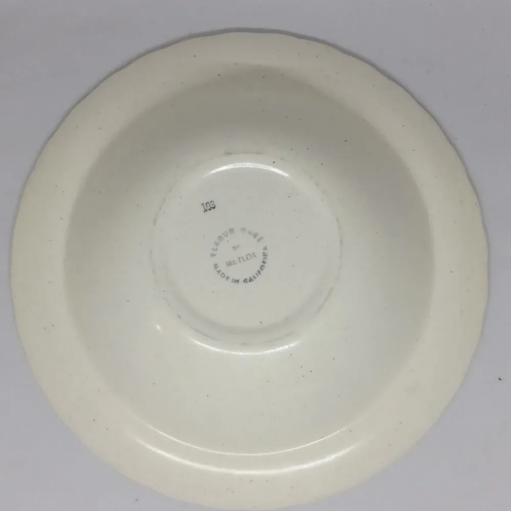 Vernon Ware Vineyard METLOX Vegetable Serving Bowl-9 1/4